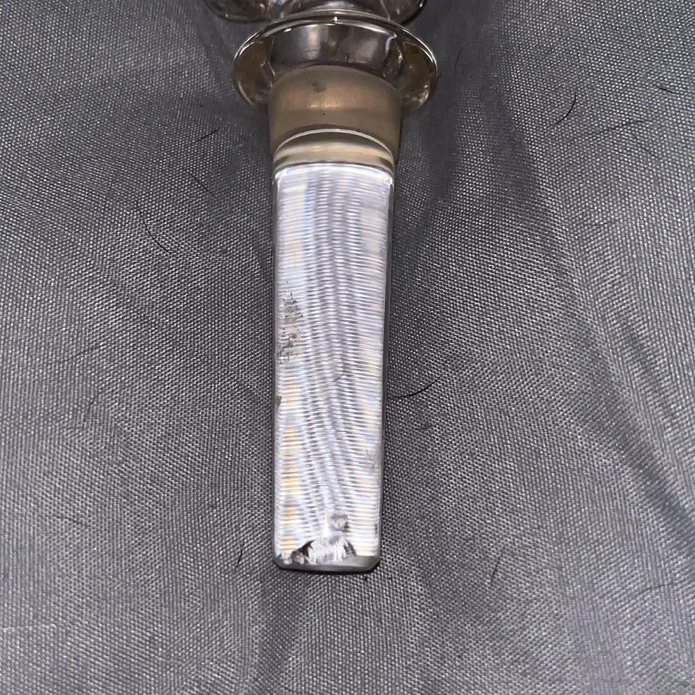 Glass Decorative Wine Stopper - Picture 7 of 7